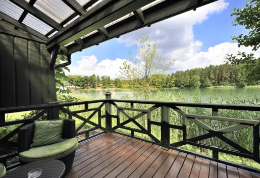 Pokój z tarasem na wodzie