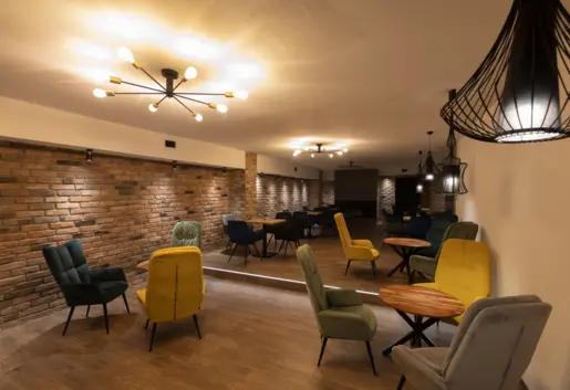 Kawiarnia w piwnicach