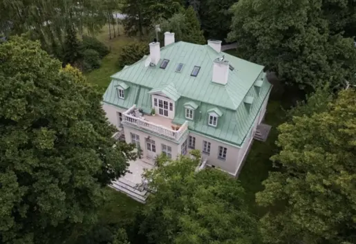 Dworek Pod Piasecznem (zamknięty na stałe)