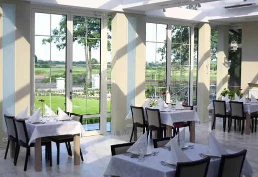 Restauracja w Dworze Droblin
