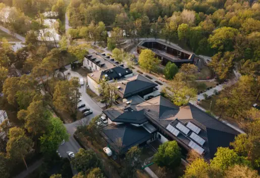 Eva Park Life&SPA - tężnia solankowa w parku zdrojowym