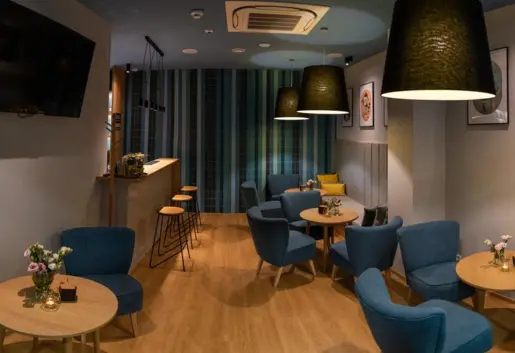 Hotel Traffic Wrocław bar