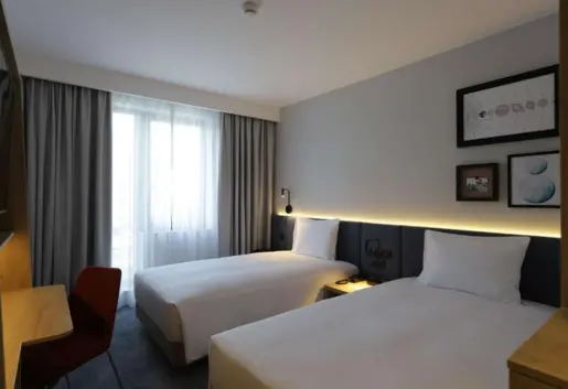 TWIN (pokój 2-osobowy)