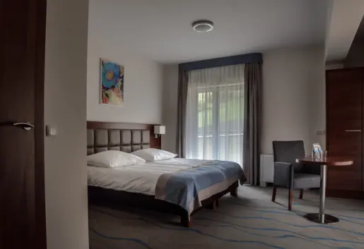 Pokój z przystosowaniem dla osób niepełnosprawnych