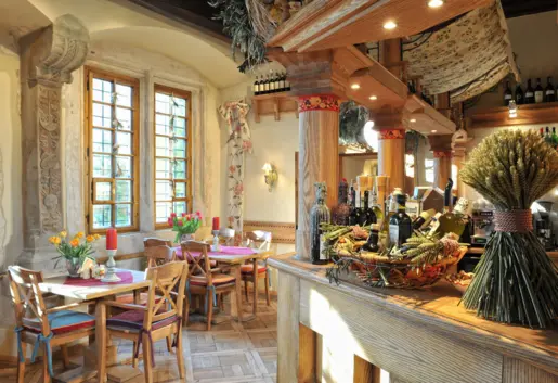 Sala restauracyjna (parter)