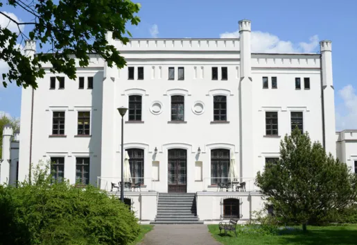 Pałac w Bałoszycach