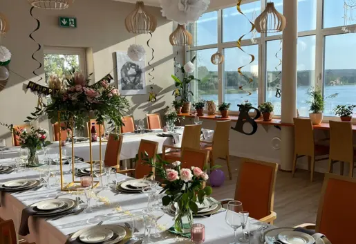 Syrena klubokawiarnia