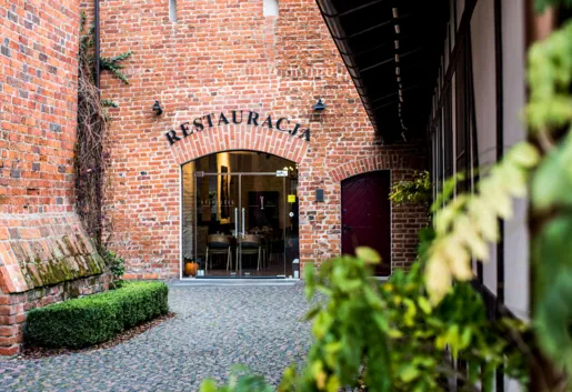 wejście do restauracji