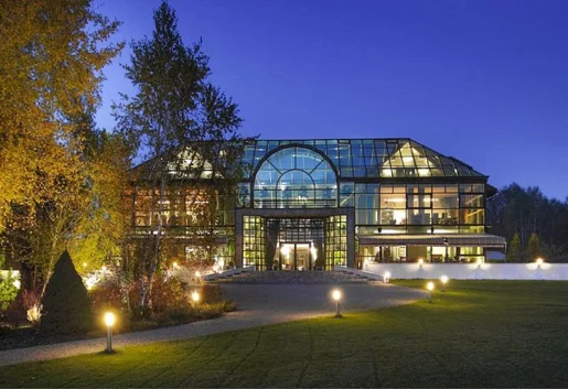 Hotel Glass Residence