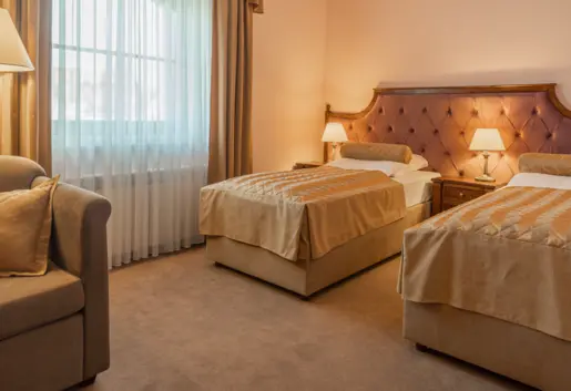 Pokój 2 os. (TWN/DBL) w Hotelu 3*