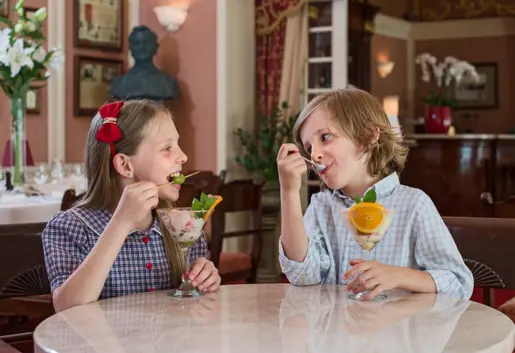 Grand Signature Resto & Cafe