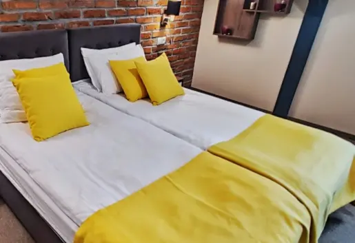 APARTAMENT GLAMOUR - Z WIDOKIEM NA OGRÓD