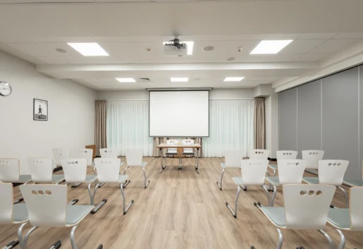 Sala A + B + C