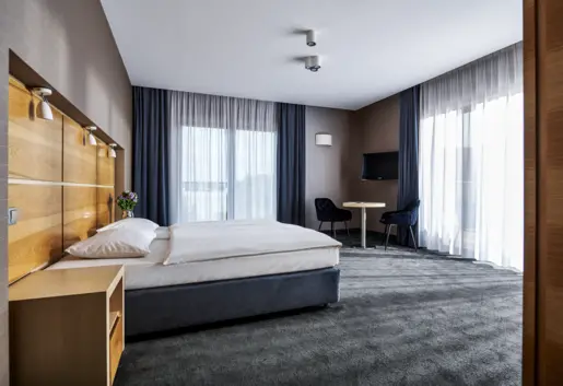 Superior/Superior +/Superior Lake