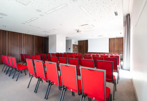 Focus Meeting Room 4