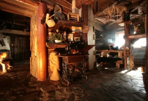 Karczma Łemkowska "Kłyniec" (całość)