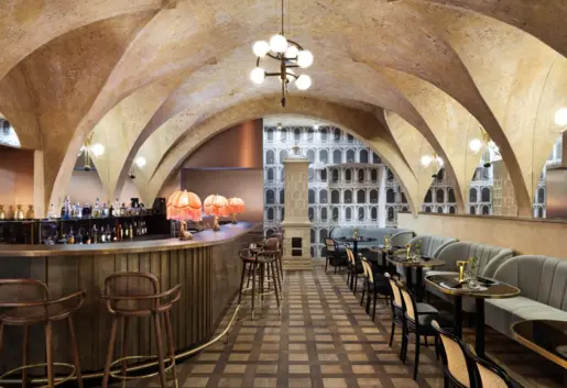 Bistro The Hours