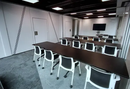 Sala konferencyjna HI