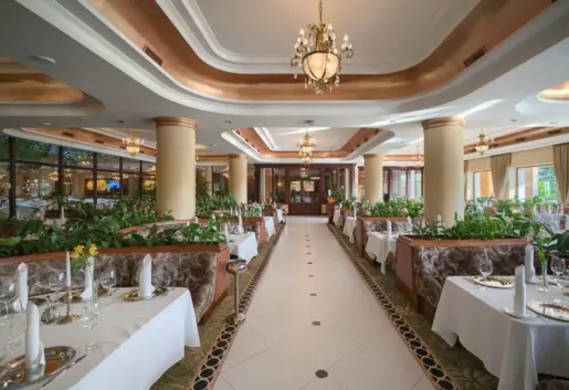 Restauracja Zielona w Hotelu Gołębiewski Mikołajki