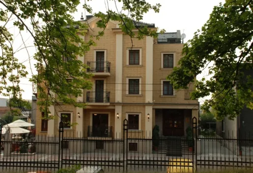 Hotel Pałac Wiśniewski (zamknięty na stałe)