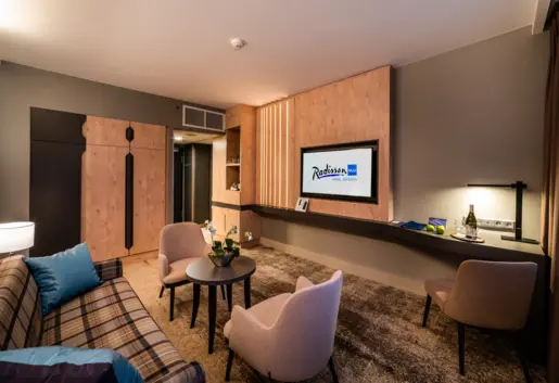 Salon, Apartament Junior