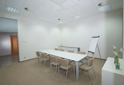 sala konferencyjna MAŁA