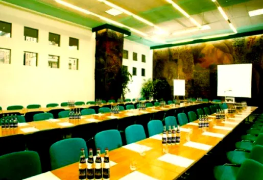 Warszawski hotel zyskał podwójną kategoryzację