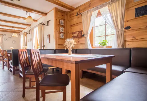 Sala restauracyjna - Karczma Myśliwska