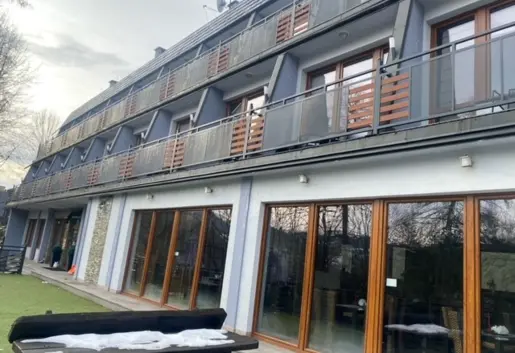 Polaris Hotel Rooms & Apartments