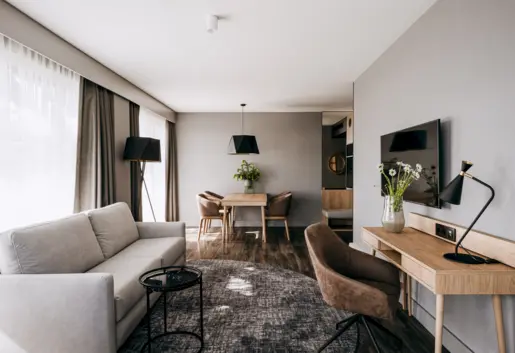 Premium Suite Whirlpool & Terrace