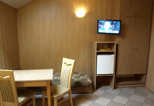 Hotel Pod Lasem Warszawa pokoj