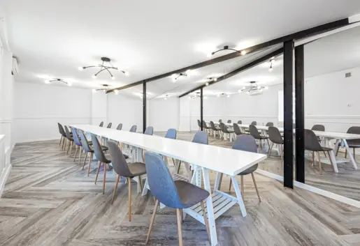 Samo Centrum Wszechświata - Warsaw Event Space - Sala TOP