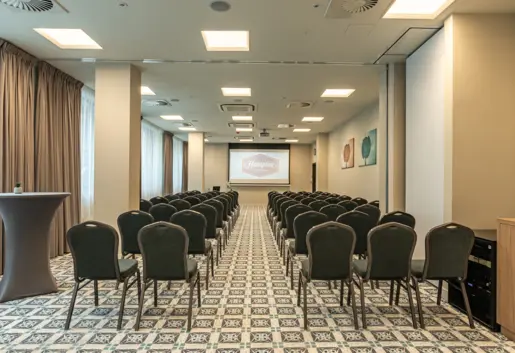 Sala konferencyjna Leśna