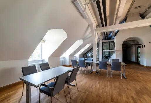 Sala edukacyjno-konferencyjna w budynku oficyny północnej