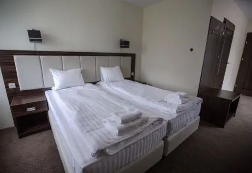 Dworek na Podzamczu pokój 2 os.