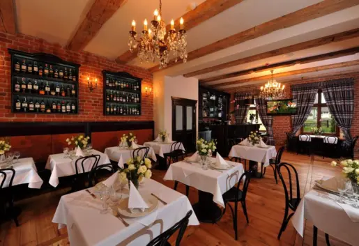 Restauracja w Pałacu Pacółtowo