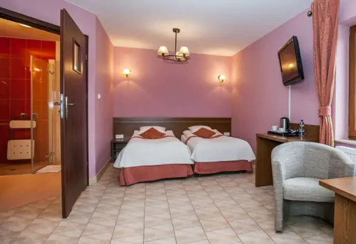 Pokój dwuosobowy w budynku głównym