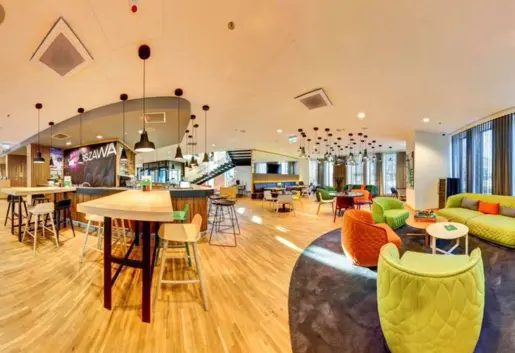 Open Lobby Bar & Restaurant