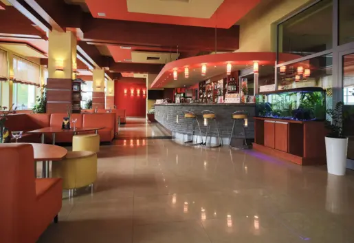 Lobby bar / Kawiarnia