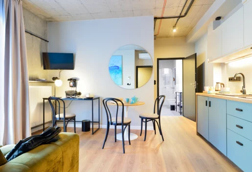 Studio z aneksem i z jedną sypialnią - budynek Fabryka