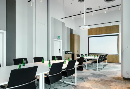 Połączone sale Kraków i Warszawa