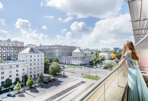 JUNIOR SUITE Z BALKONEM , DWUOSOBOWYM ŁÓŻKIEM I SOFĄ