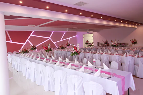 Czardasz- Kompleks Bankietowo-Konferencyjny - zdjęcie 1