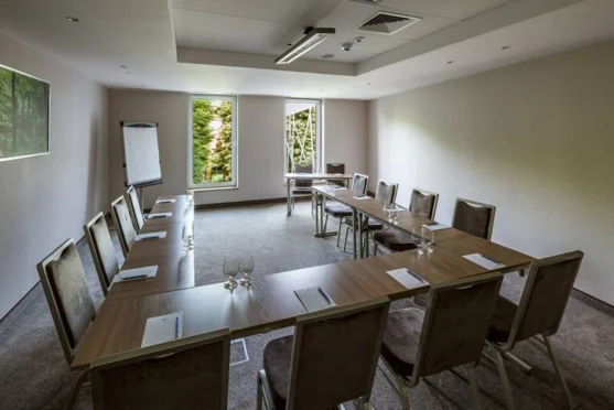 Hotel Narvil Sala Wkra