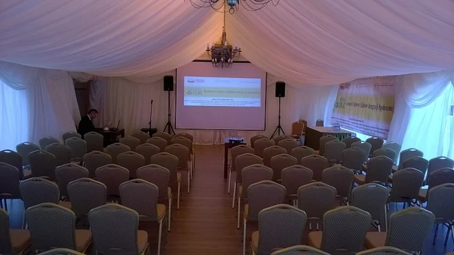 Dworek Nad Rozlewiskiem - zdjęcie 1