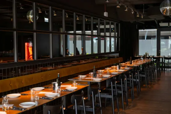 Salute! Krakow Główna sala restauracji Salute!