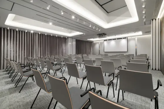 Wings Plaza - zdjęcie 6