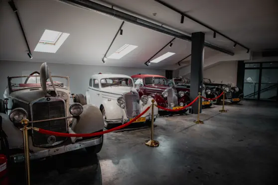 Pałac Poledno**** Muzeum Mercedesa