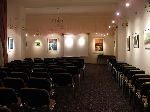 Pałac w Paszkówce - zdjęcie 2