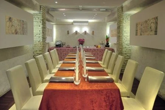 Hotel Ester - zdjęcie 1